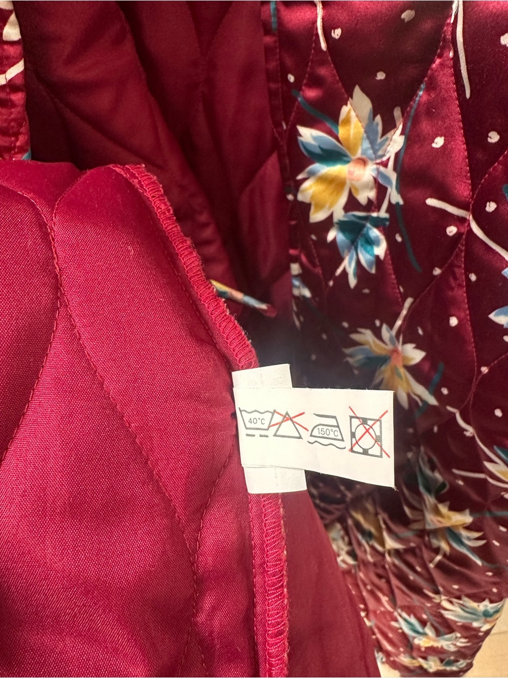 Quilted Floral Robe - Red - Picture 5 of 6